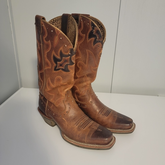 Ariat Square Toe Cowboy Boots - Picture 3 of 13